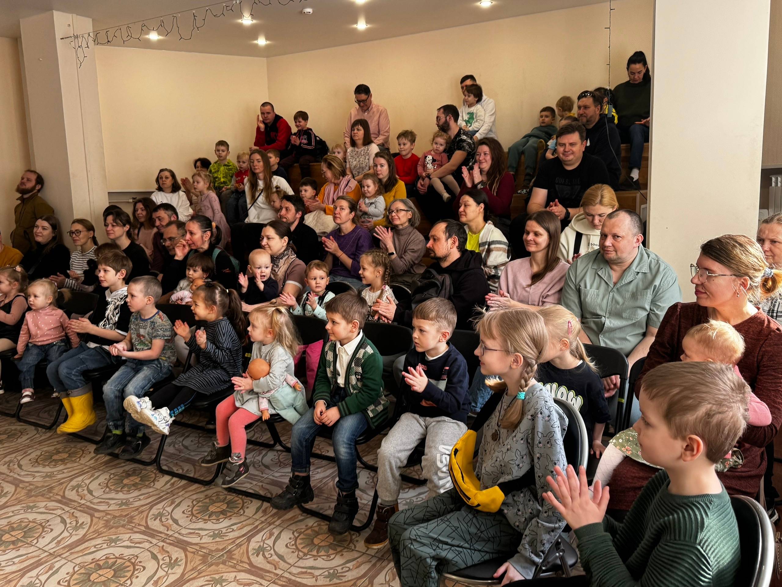 Зрительный зал