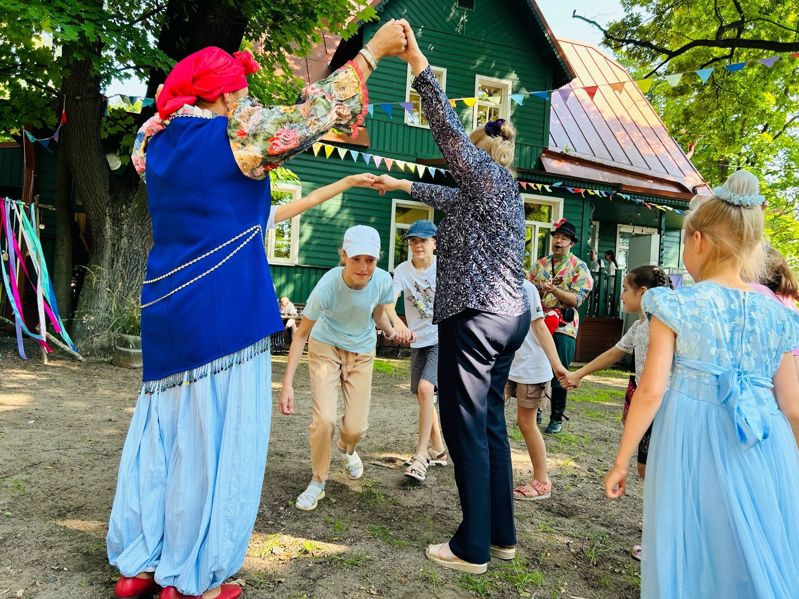 Участники фестиваля