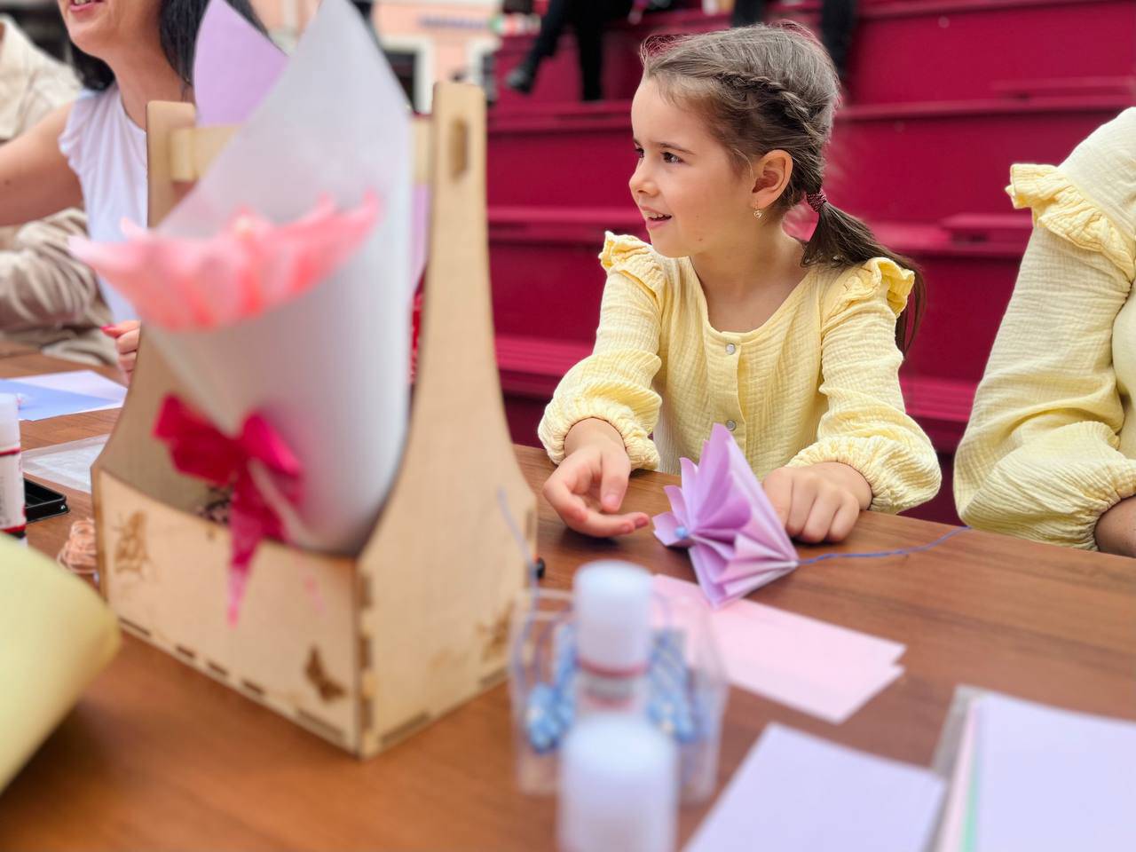 День знаний на фестивале «Книжные аллеи»