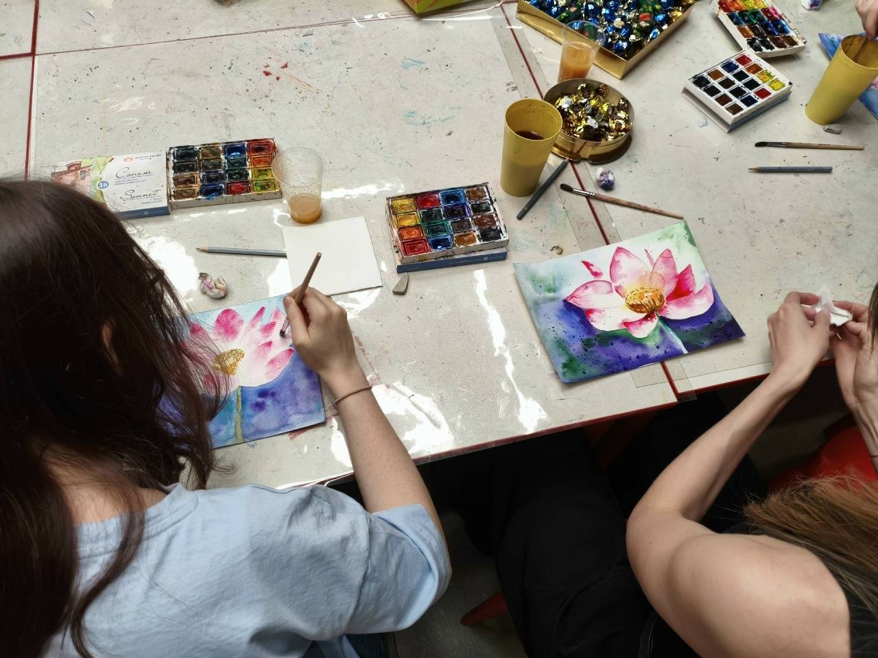 Участники мастер-класса по акварельной живописи