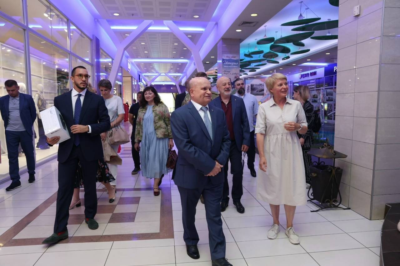 Виктор Михайлович отметил: «Такое партнёрство культуры и бизнеса помогает создавать события, значимые для всех жителей»