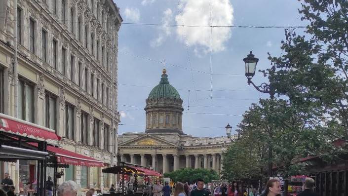 Африканская жара в центре Петербурга