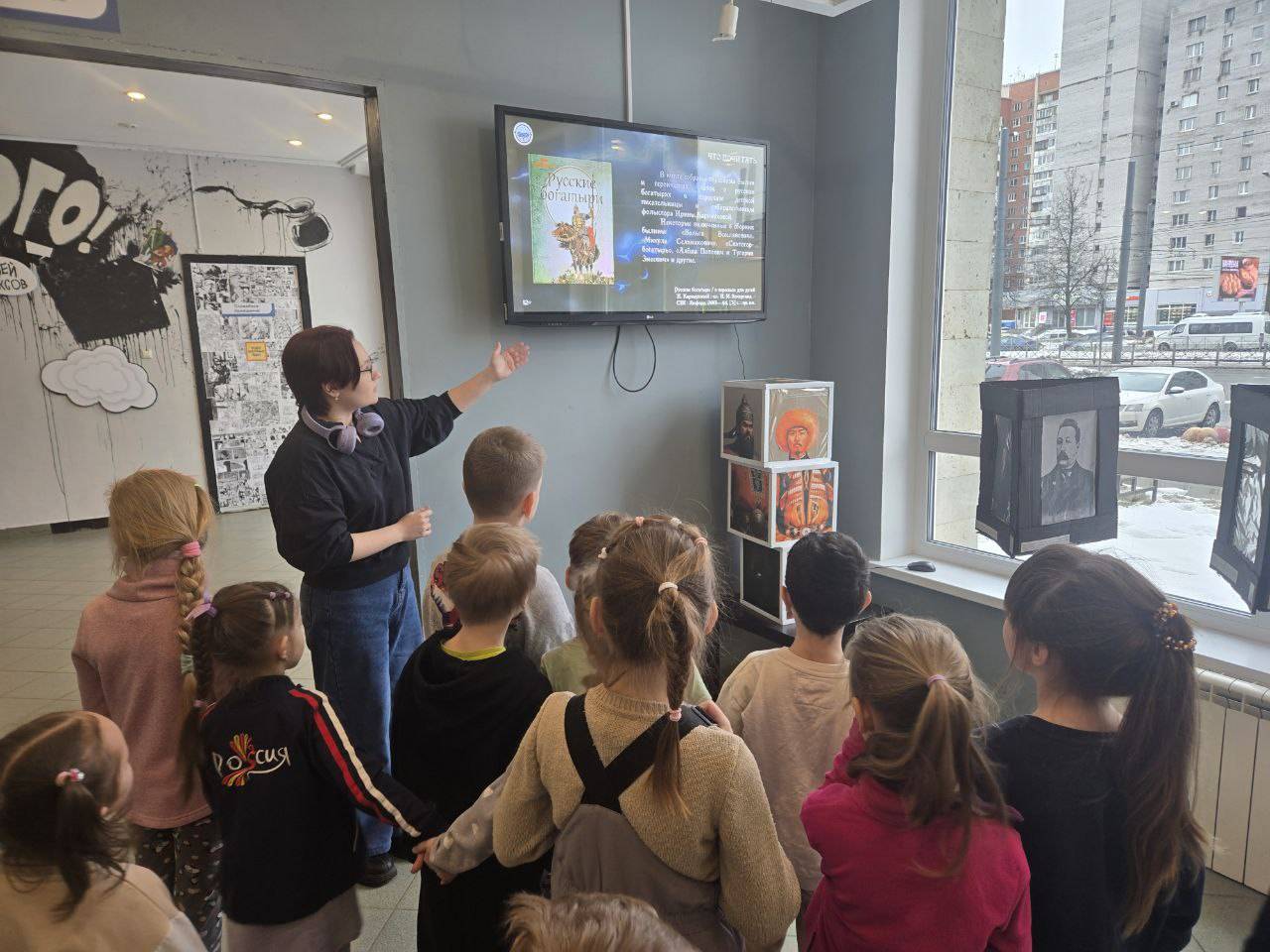 Экскурсия по выставке «Защитники земли Русской»