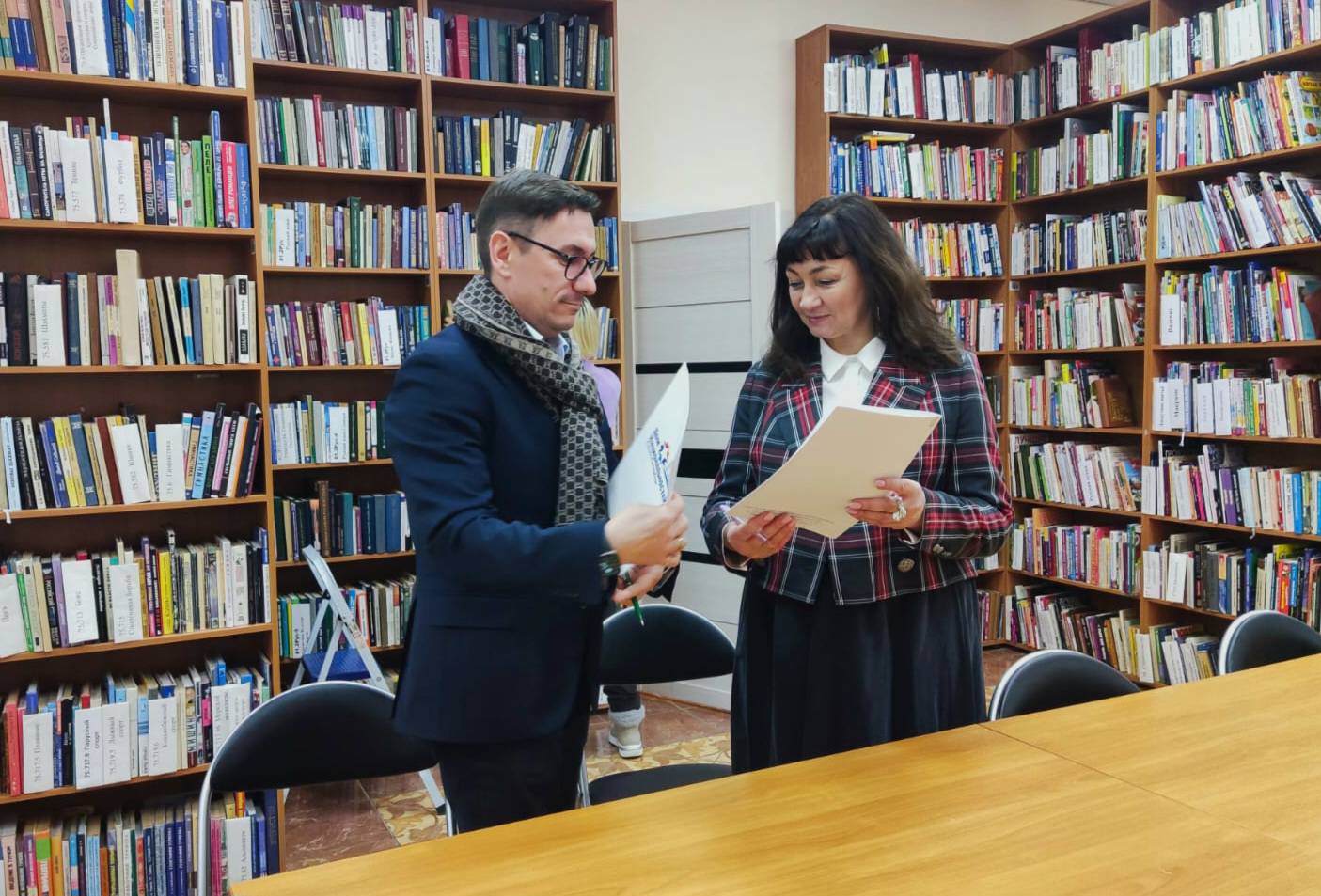 Библиотеки Выборгского района и Санкт-Петербургский Дом национальностей: новые грани сотрудничества