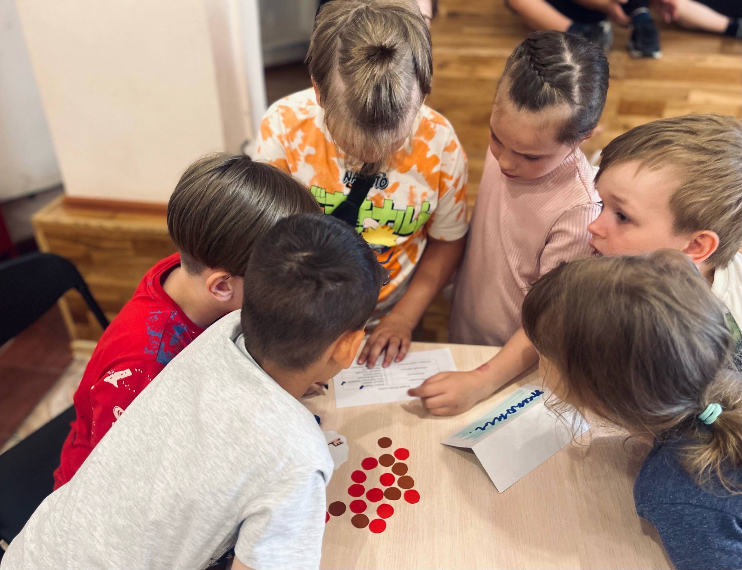 Квиз-игра  «Гуляя по страницам сказки»