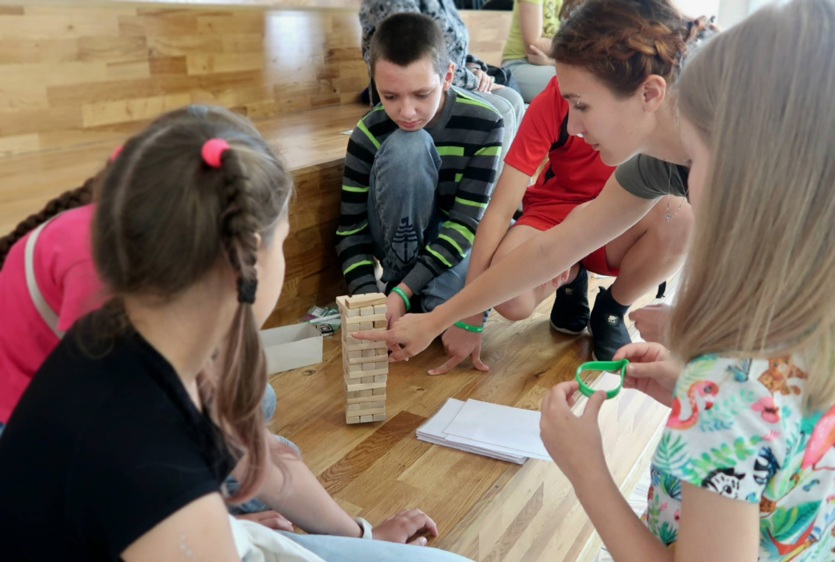Игротека «Play it!» вместе с языковой студией «Welcome»