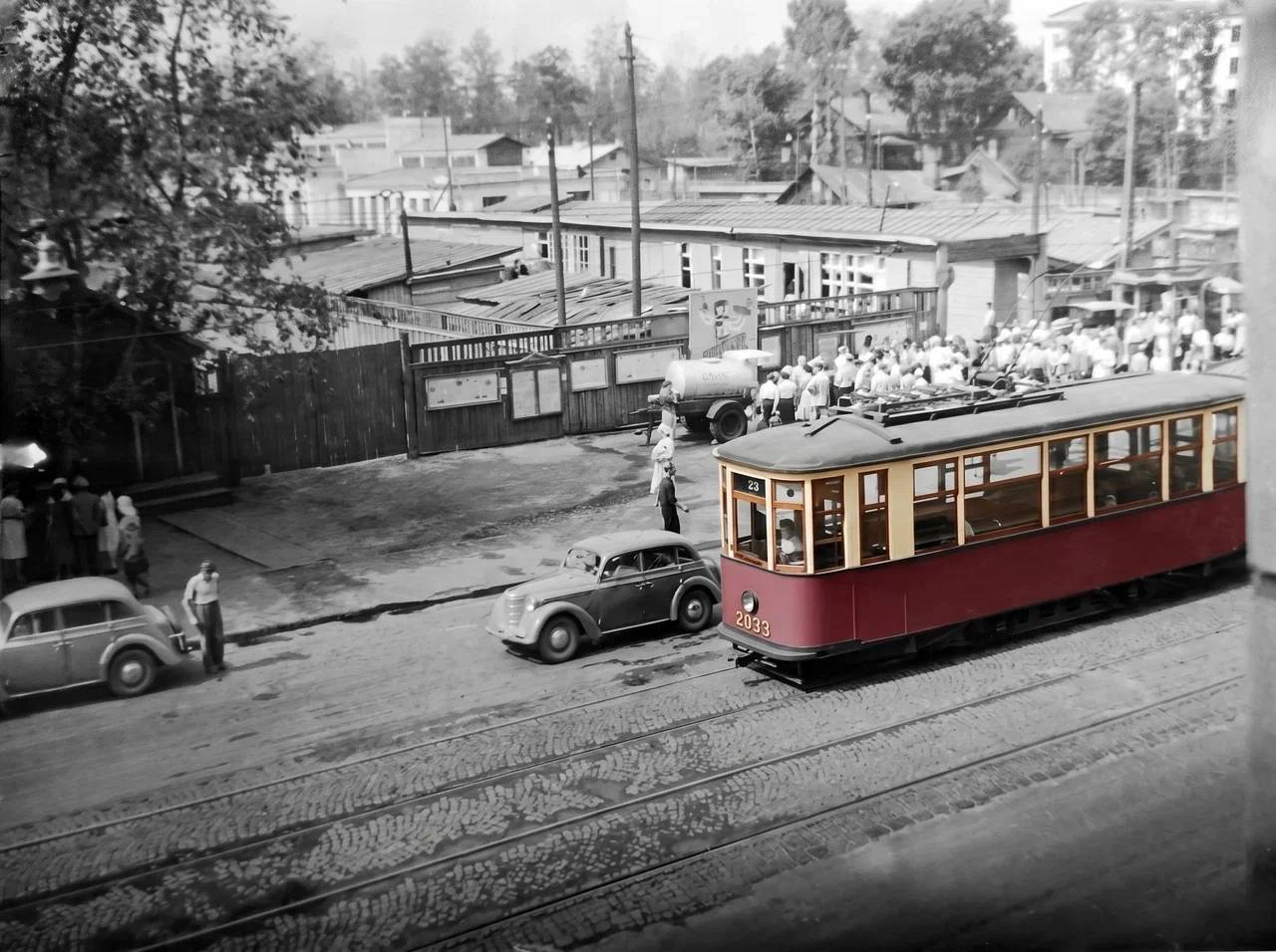 Фотография из экспозиции выставки «История Выборгского района»