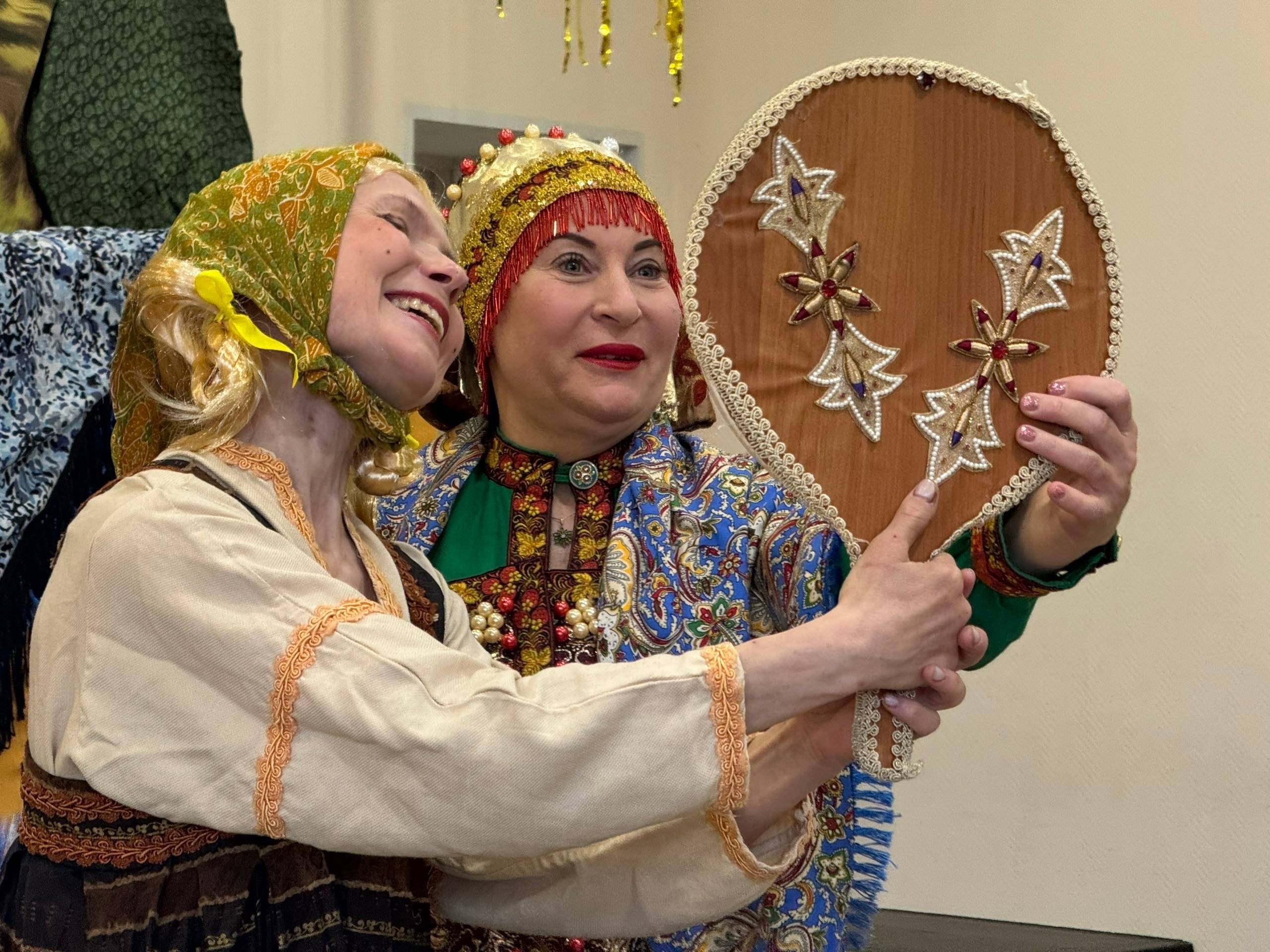 Спектакль в Центральной районной библиотеке «В Озерках»